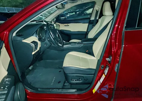 2019 Lexus Nx 300 Bas z USA, uszkodzony, nr VIN 133733